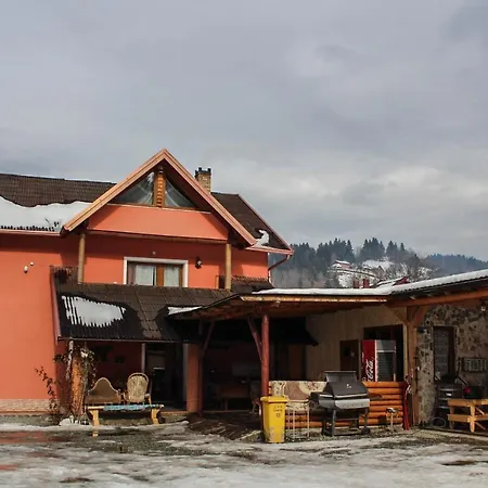 Tradiția Borsanului Gazde/Camere de închiriat