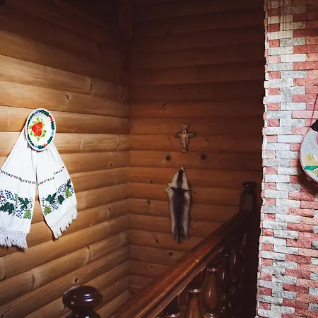 Tradiția Borsanului Gazde/Camere de închiriat *