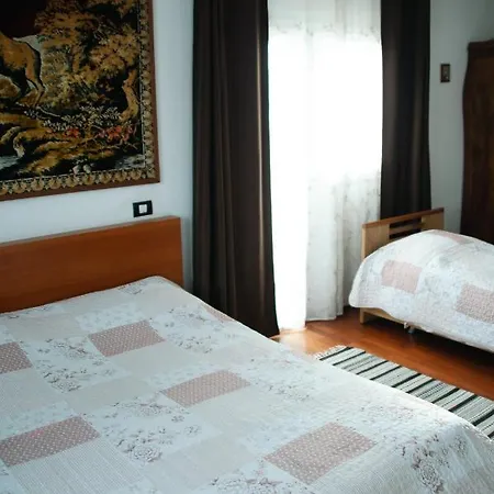 Traditia Borsanului Homestay Borsa (Maramures)